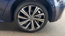 Toyota Corolla 1.8 VVT-i Hybrid Design 5dr CVT Hybrid Hatchback